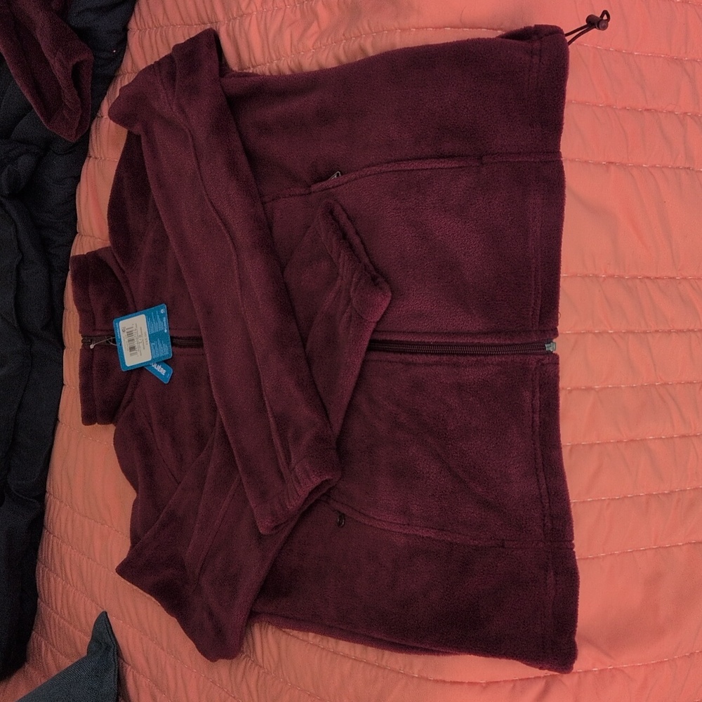 Columbia Women's Burgundy Jacket - Picture 2 of 6